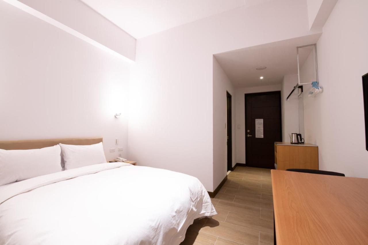 Liann Hotel Taichung Exterior foto