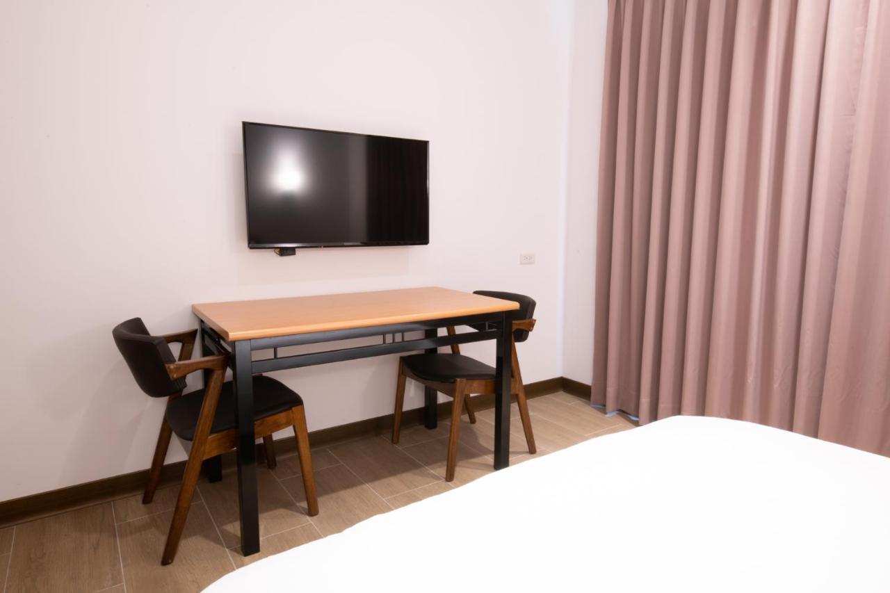 Liann Hotel Taichung Exterior foto